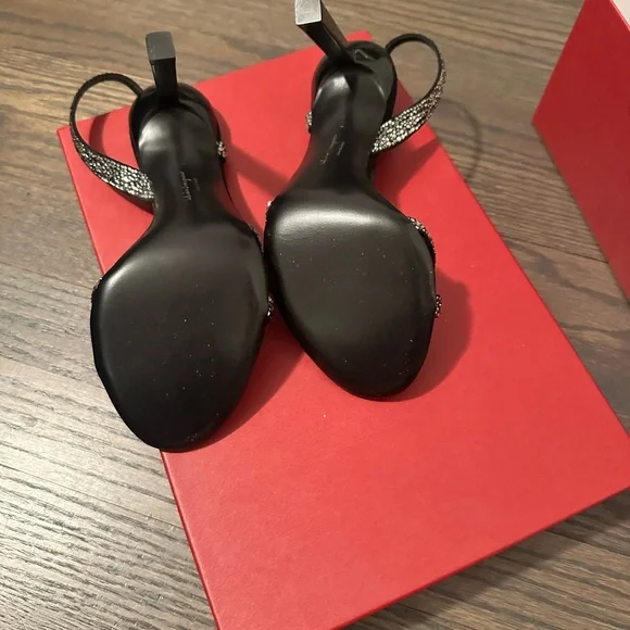 Brand new Salvatore Ferragamo heels - Picture 2 of 6